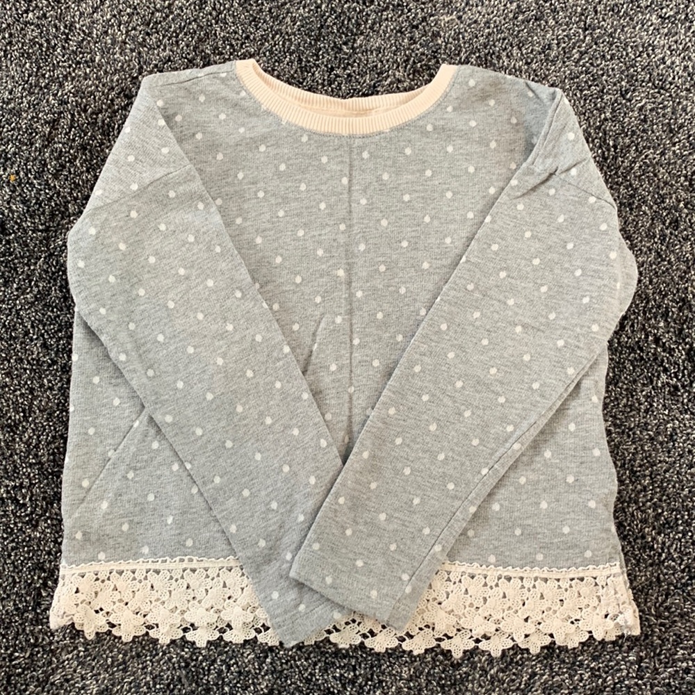 Gap sweater